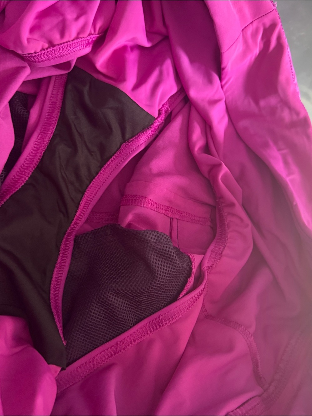 Lands' End Women's Magenta Active Swim Shorts EUC 0145 - Picture 4 of 4